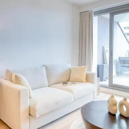 Peaceful Getaway In Oostende