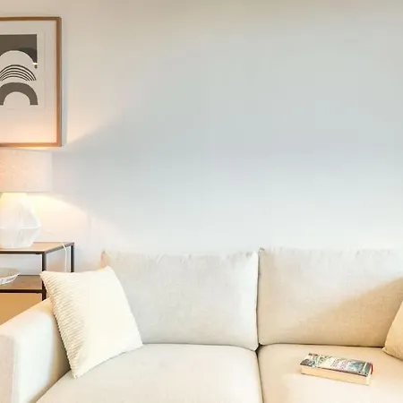 Peaceful Getaway In דירה אוסטנדה